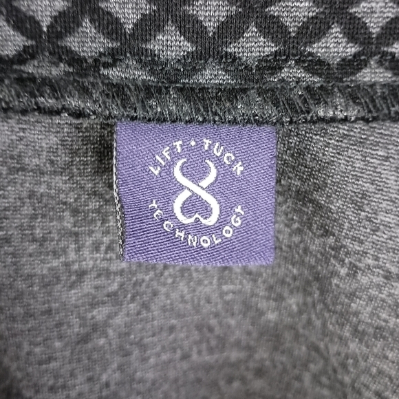 NYDJ Diamond Print Pull On Skinny Pant in Black/Gray Combo 🖤🩶 Size 8 Petite - Picture 6 of 7